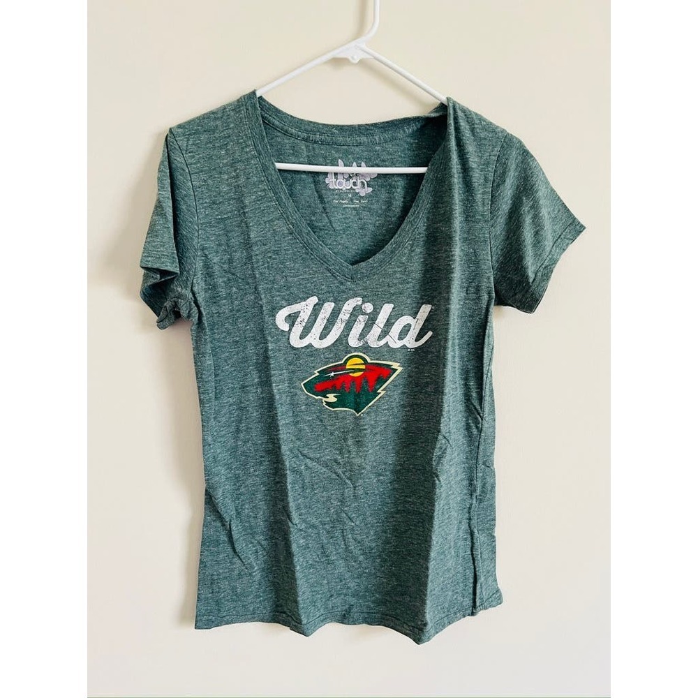 MN Wild Short Sleeve V-Neck T-Shirt